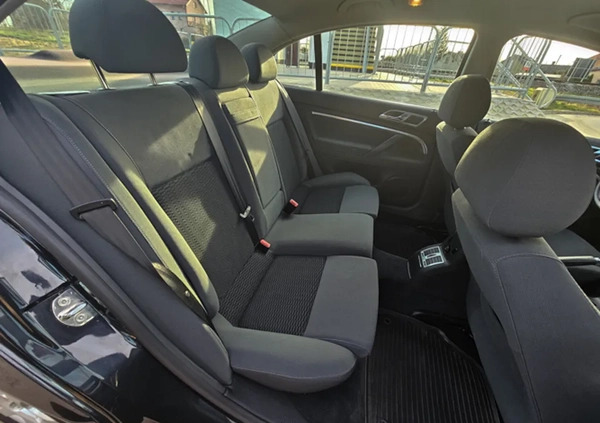 Skoda Superb cena 19900 przebieg: 240000, rok produkcji 2008 z Ciechanów małe 379